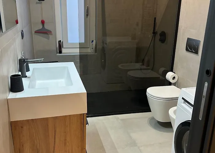 아파트 Brand New Steps From Citylife, Sempione, Allianz Mico - Metro Domodossola - Metro Portello - Tram Right Outside To Duomo, Brera, Cadorna Reachable In 15 Min