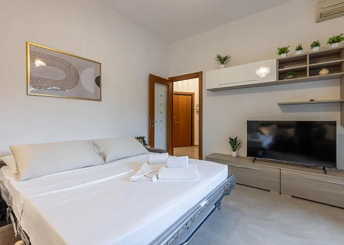 Sansiro75 Large 3bdr With Private Garage Near To Fiera And Stadium *