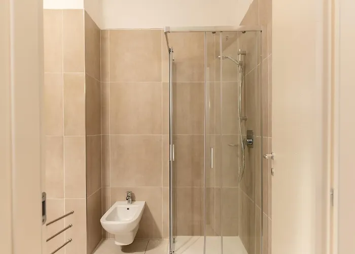 Valtorta Living - Elegant 3br Mm Turro *