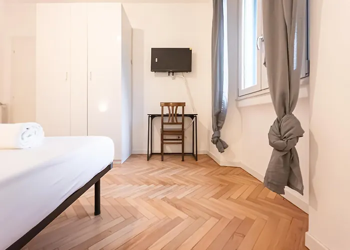 Rrrapido Sant' Ambrogio And - Via Olona Apartmán