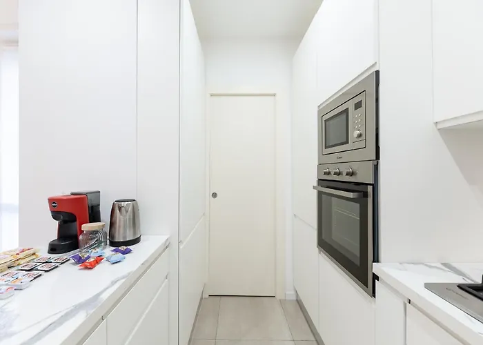 Valtorta Living - Elegant 3br Mm Turro Lägenhet *