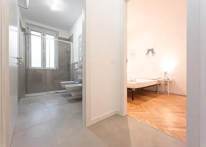 Rrrapido Sant' Ambrogio And - Via Olona *