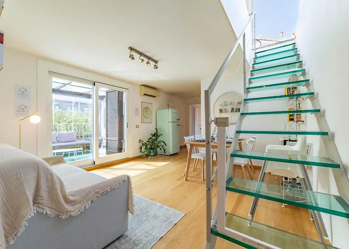 10' Navigli, Penthouse With Panoramic View