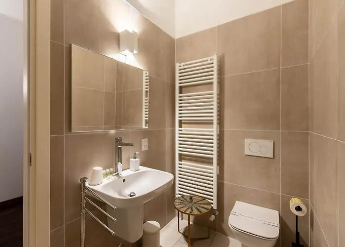 Valtorta Living - Elegant 3br Mm Turro Lägenhet *