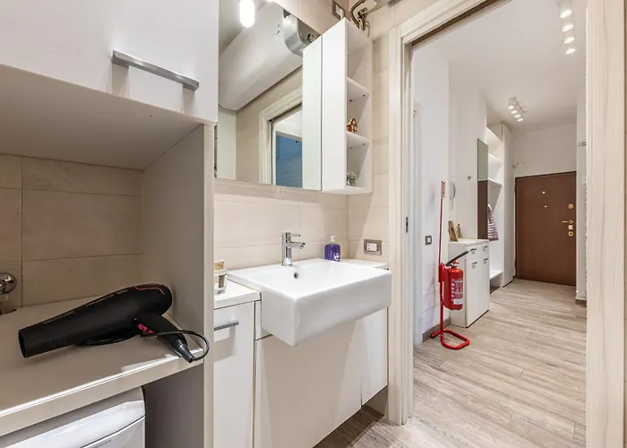 Giambellino Trilocale Accogliente Con Garage