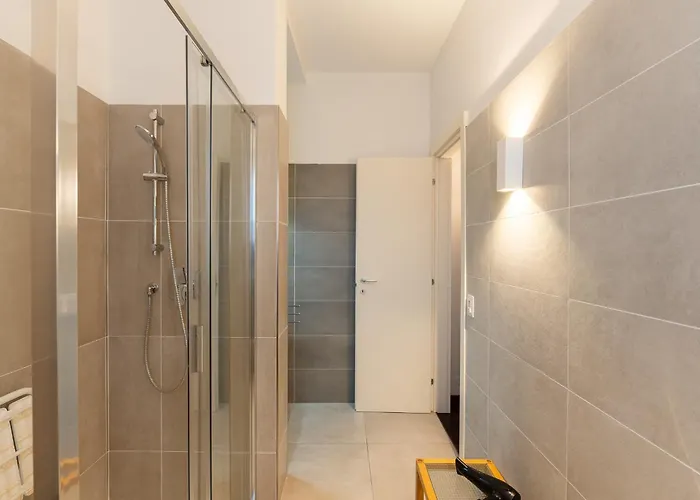 Valtorta Living - Elegant 3br Mm Turro Lägenhet *