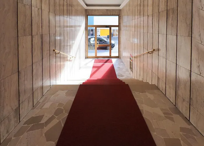 Primopiano - Padova 213 ميلان