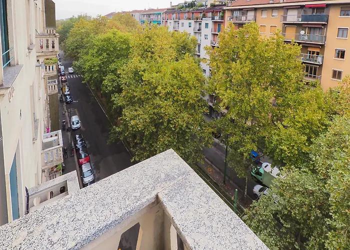 Mila Cenisio Apartment