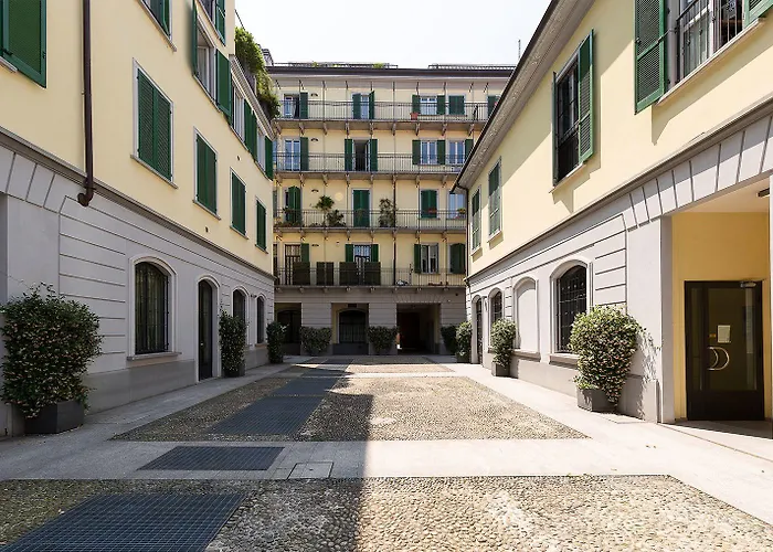 Zebra Naviglio ميلان