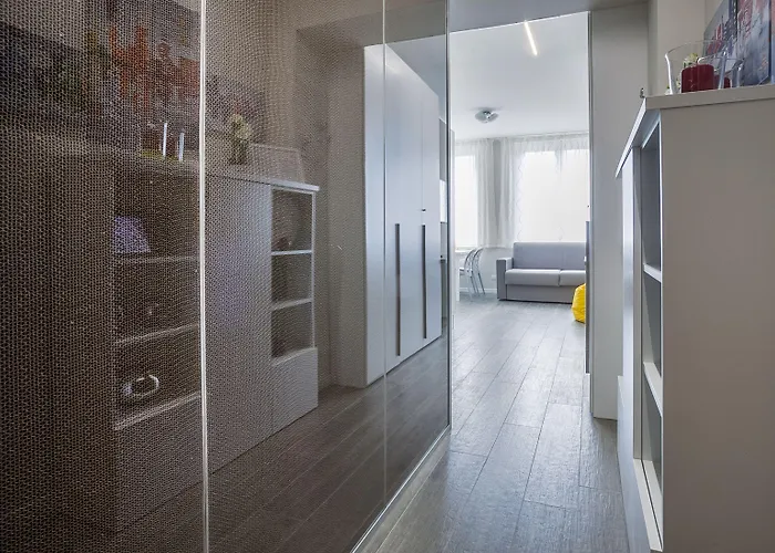 Italianway Easy - Cadorna 10 Mono A ミラノ