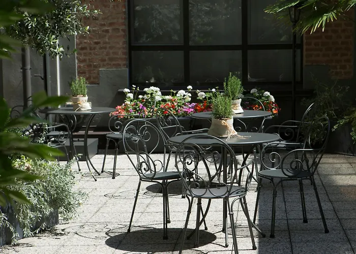 Otel Starhotels Business Palace Milano