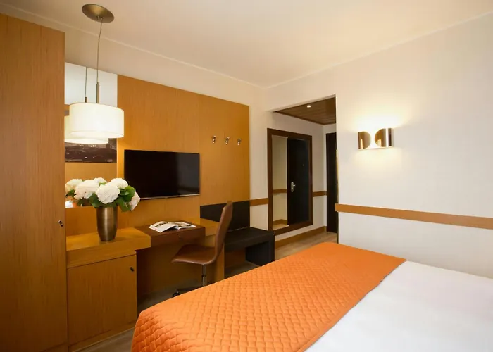 Starhotels Tourist