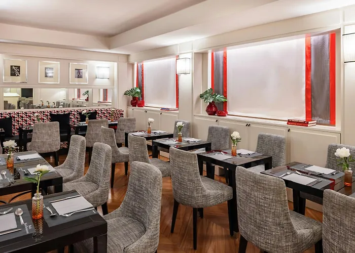 Отель Starhotels Anderson