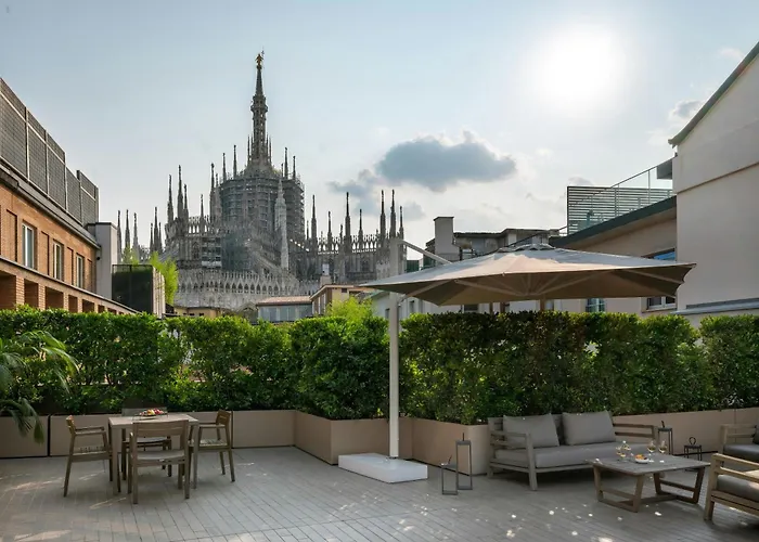 로사 그랜드 - 스타호텔스 콜레지오네 4* 밀라노