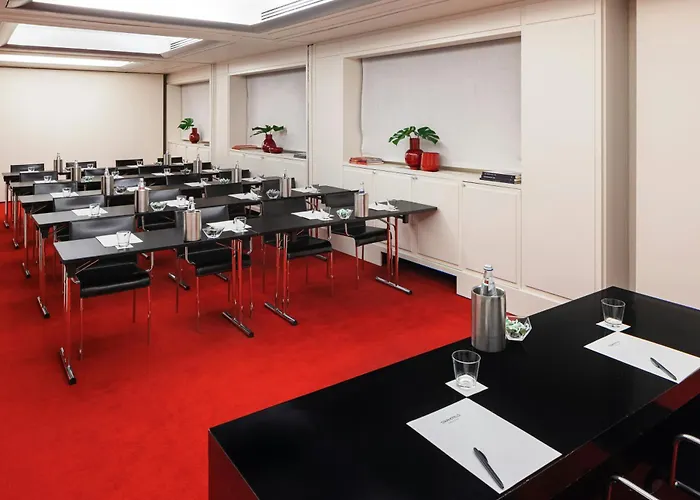 Starhotels Anderson Отель 4*
