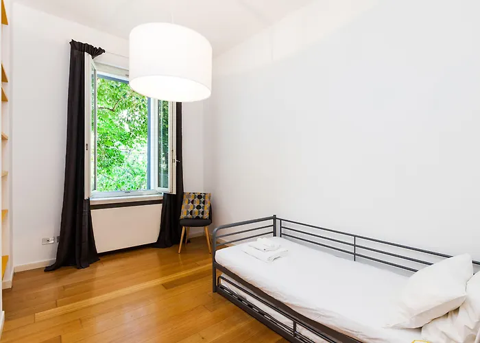 Easyhomes - Piola Bazzini Milaan