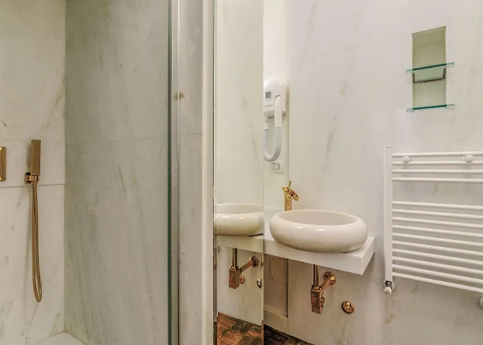 Riviere Private Scala