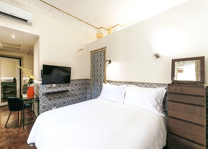 Riviere Private Scala 招待所 3*