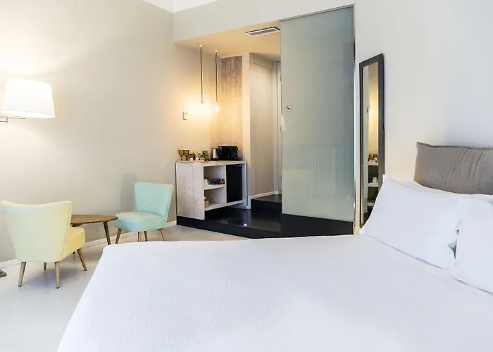 ベッド・アンド・ブレックファスト Bc Maison Bed&cafe 4*