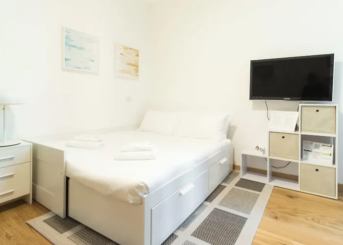 Italianway Easy - De Cristoforis 5 Milano