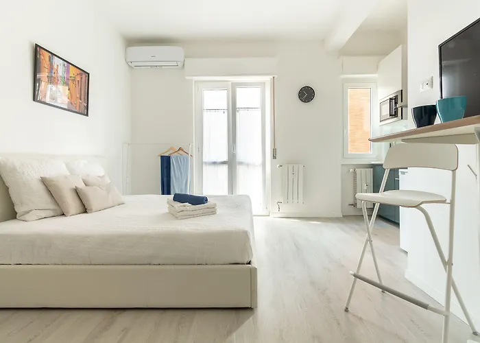 Alessia's Flat- M3 Corvetto *