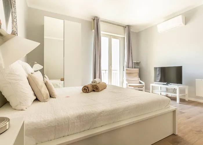 Alessia's Flat - Michetti Apartment