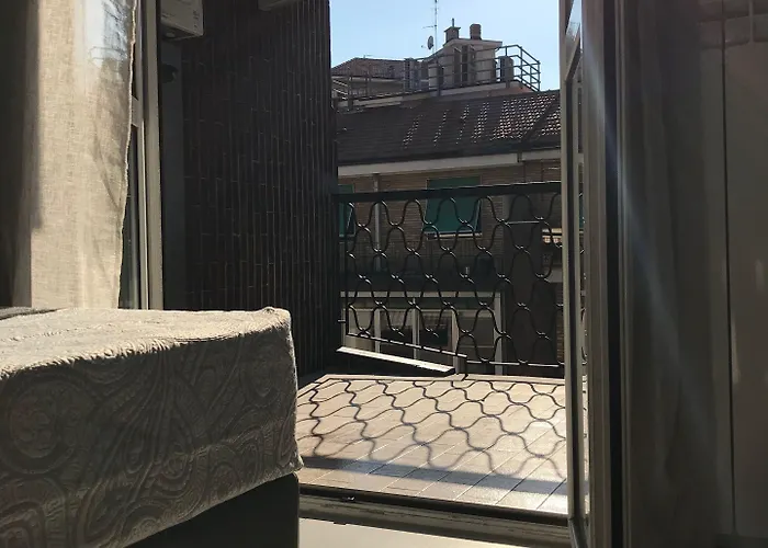 בית הארחה Joy