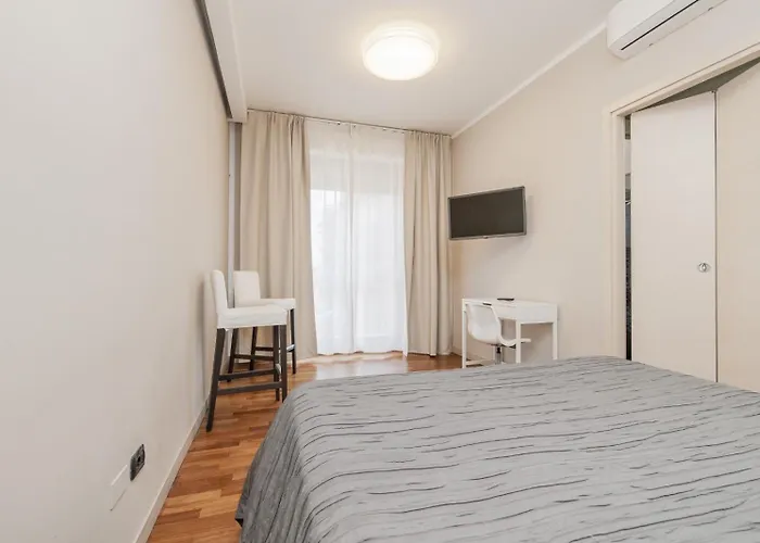 Co&mo A 16 Minuti Da Duomo *