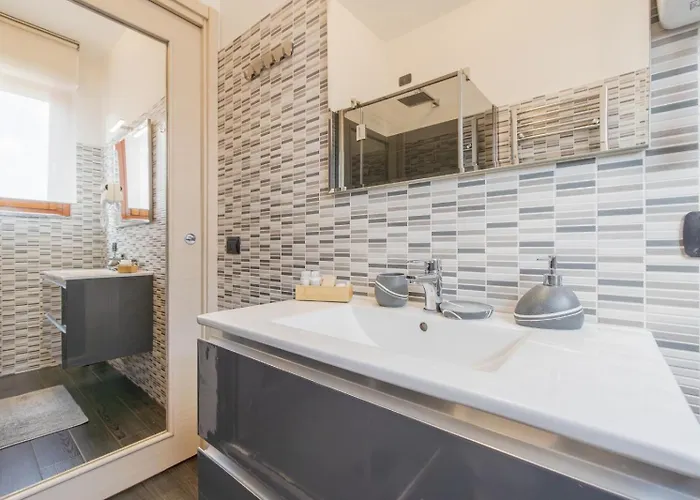 Co&mo A 16 Minuti Da Duomo *