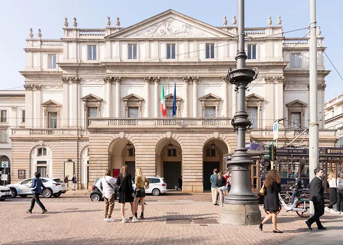 Antica With Outdoor In The Heart Of Centre, 4 Bedrooms Apartamento *