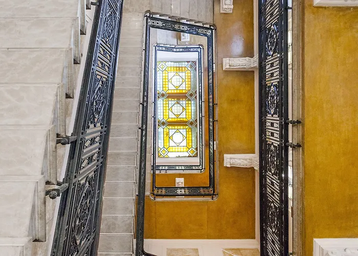 Apartment Easyhomes-duomo & *