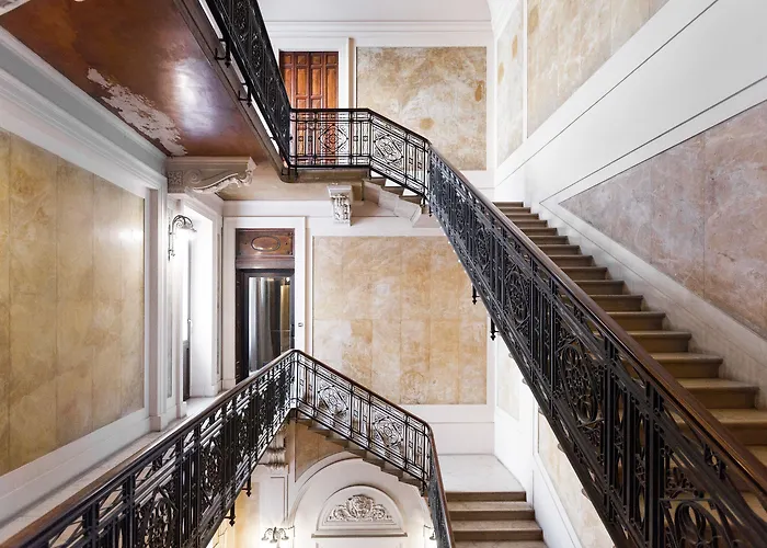 Easyhomes-duomo & * ミラノ