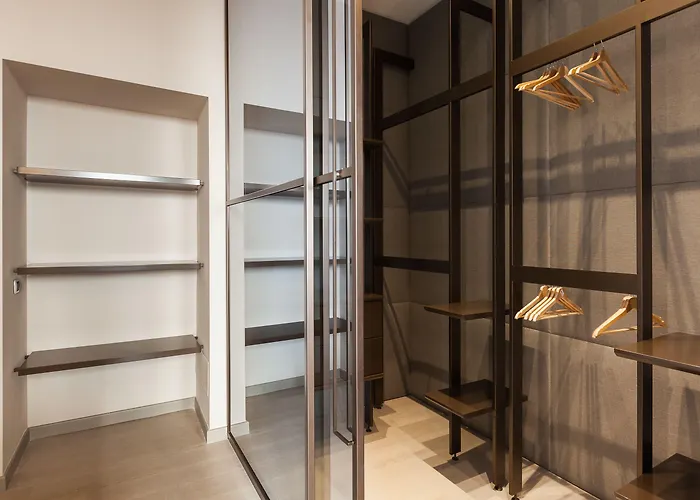 Easyhomes-duomo & * ミラノ