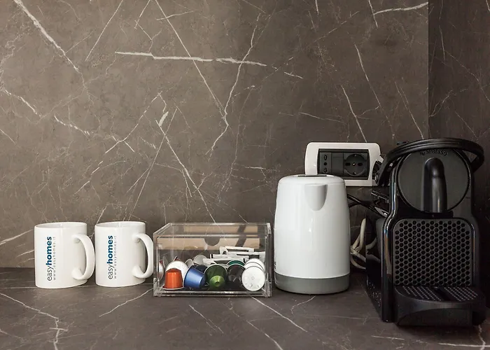 Easyhomes-duomo & アパート