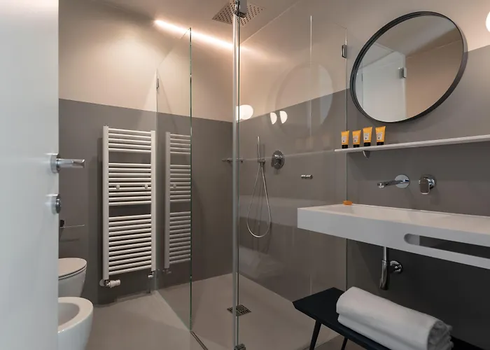 ホテル Velvet Grey Boutique