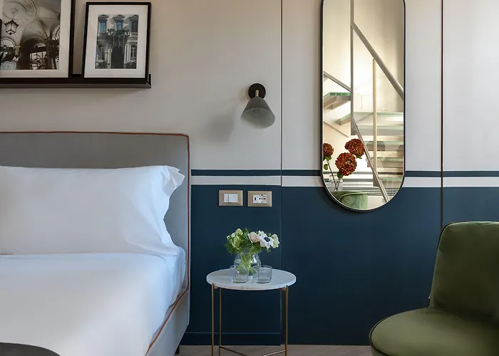 Velvet Grey Boutique 3* ミラノ