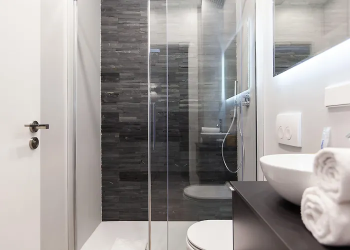 Easyhomes-city Centre