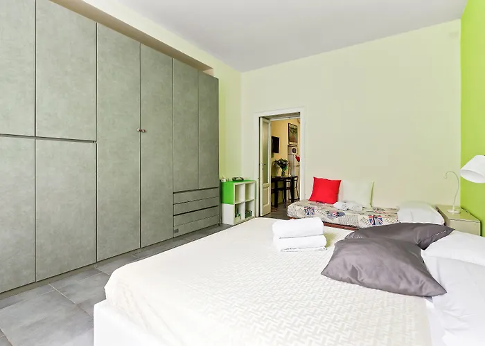 Guesthost - Cenisio & Sempione Cosy Flat Μιλάνο