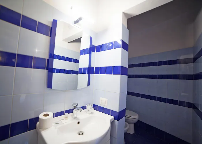 Imhome - Cadorna House 게스트하우스 3*