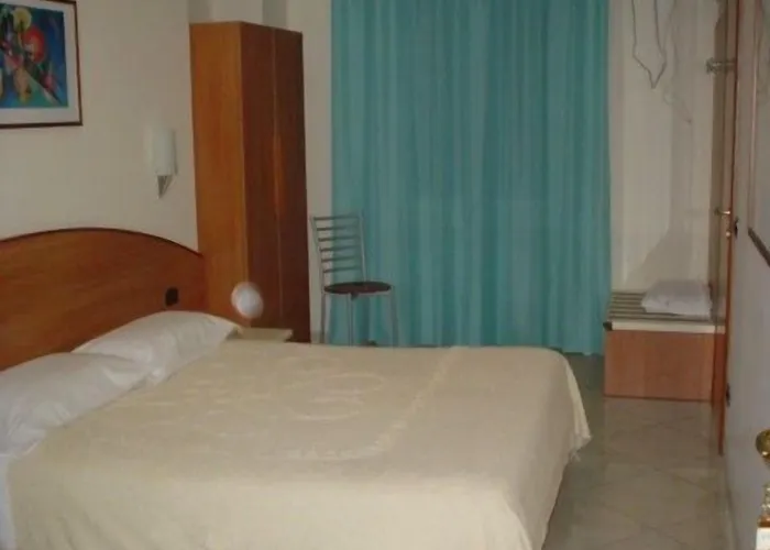 Hotel2000 2* 밀라노
