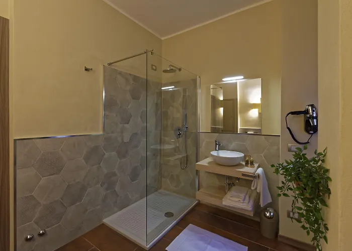 Red Ribbon Penzion 4*