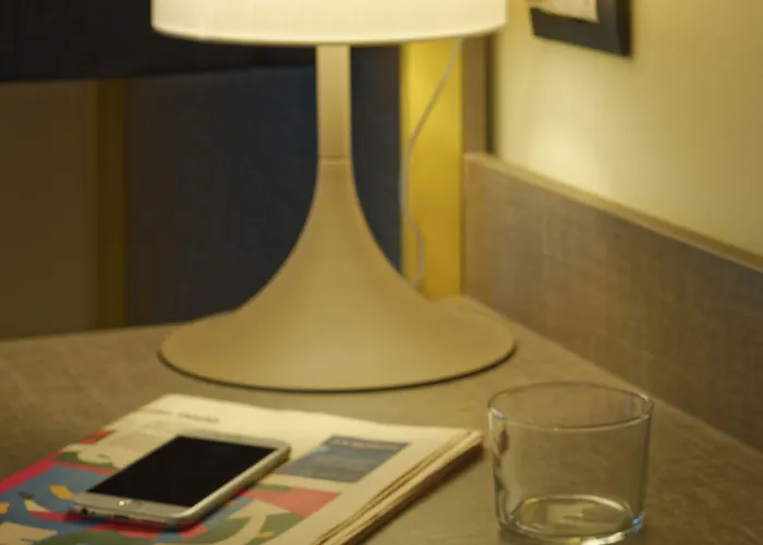 Red Ribbon Penzion Milán