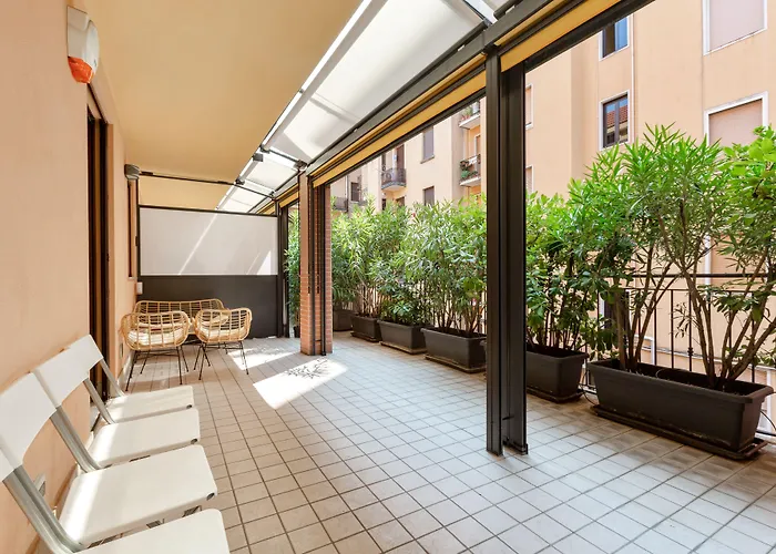 Corsica Huge Terrace Flats Апартаменты Милан