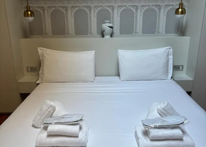 Youhosty - Luxury Town House Appartement