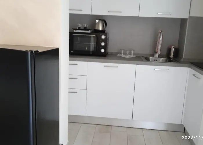 Lovely 2 With Small Garden Appartement