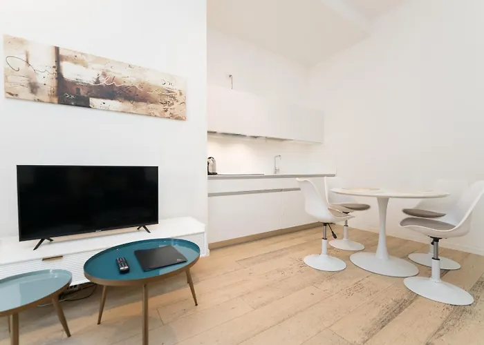 Luxury One Bedroom Corso Buenos Aires Next Duomo Lägenhet *