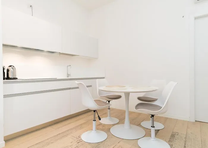 Luxury One Bedroom Corso Buenos Aires Next Duomo Milano