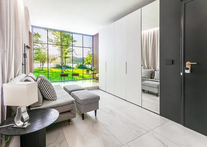 San Babila Executive - Discover The Historic Centre Of *