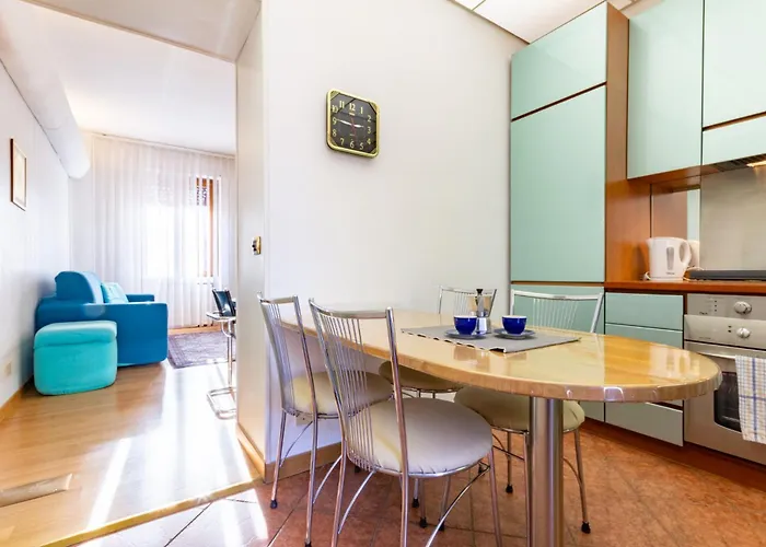 The Metropolitan Cozy Near Duomo + Wifi *