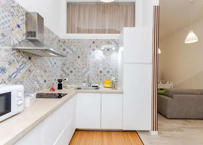 Vivimihome - Duomo Cioffi House * Milán